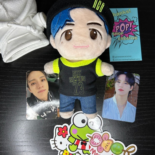 NCT CCOMAZ Plush Doll テン ぬいぐるみ 威神V 着せ替え服 Amazon.co.jp: NCT CCOMAZ Plush Doll テン ぬいぐるみ 威神V