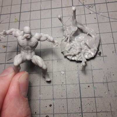 Figurine 3D Gigerian Skull Hunter – Hybride Predator Alien AVP – 32 Mm – Papsikels