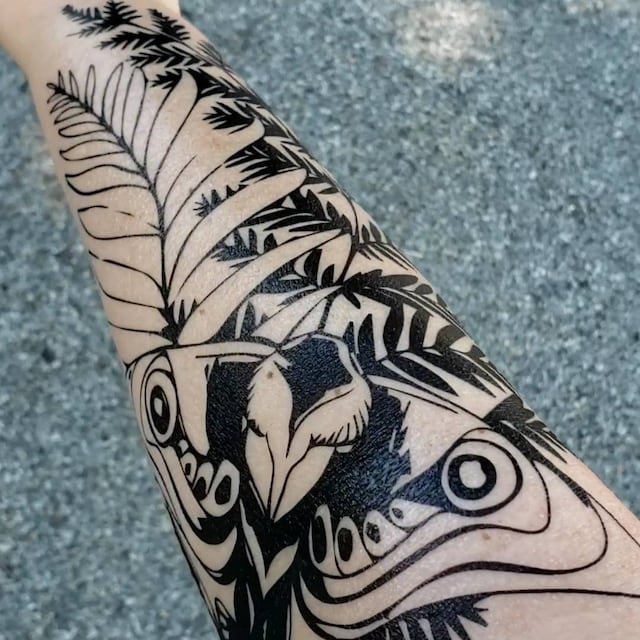 Ellie temporary tattoo + 4 BONUS TATTOOS