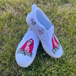 Marisela added a photo of their purchase