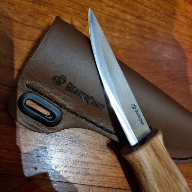 Carving Knife, Whittling Knife, Wood Carving Knife With a Leather Knife  Sheath Beavercraft C4 SH1 