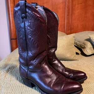 Victor added a photo of their purchase