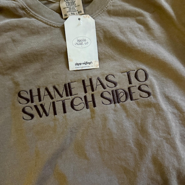 Charming Duck Graphic Sweater