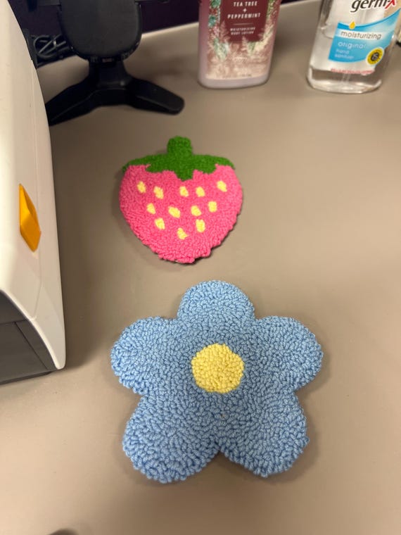 Well made. So cute! I use for work and home.