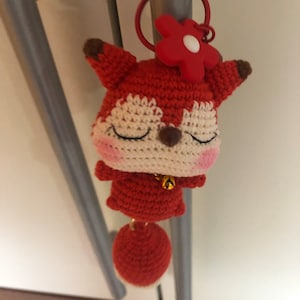 かぎ針編みのキツネのキーホルダー、キツネのオーナメント、あみぐるみ