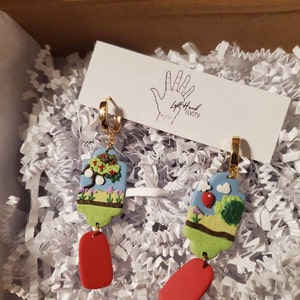 Jessica added a photo of their purchase