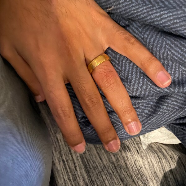 Queenwish Women's 4mm Gold Plated Tungsten Wedding Ring - Multi-Faceted Prism Cut Band - View #2