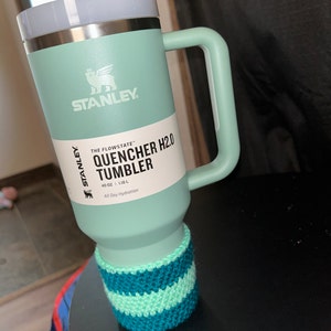 Krinochet ni Emang - Crochet tumbler boots to protect your tumblers from  dents and scratches. Crochet boot - P99 for 32 and 40 oz Full sleeves -  P250/ P300 Available colors: ~maroon ~