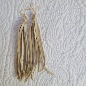 Leticia added a photo of their purchase
