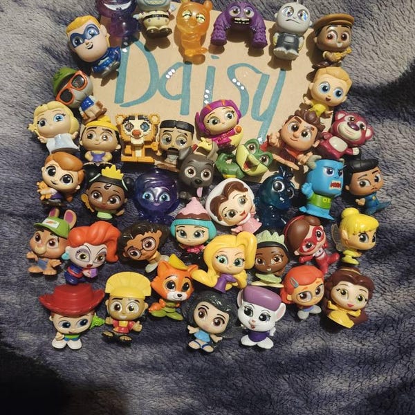 20 Random Doorables !! - Etsy
