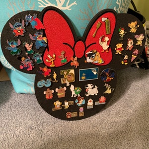 Minnie Mouse Cork Board With Engraved Detailing. Minnie Mouse Pin