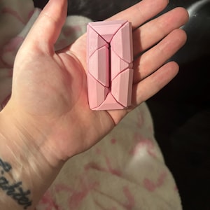 Marloes added a photo of their purchase