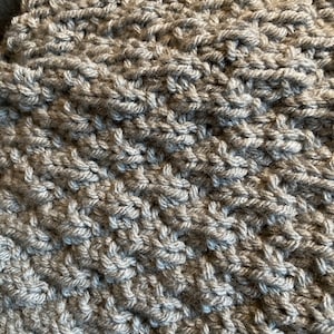 Billowy Knit Throw Quilted Look Blanket Pattern, Pretty Blanket Pattern ...