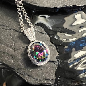 シルバー、ミスティックトパーズ & ホワイトトパーズ トップ スターリングシルバー オーバルカット ミスティックトパーズ＆ホワイト