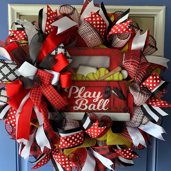 Mini Christmas Wreaths, Kitchen Cabinets Decor, Mini Window Wreaths - Etsy