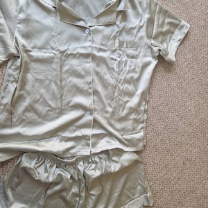 Eve added a photo of their purchase