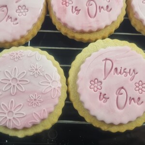 Hello 30 Embosser Stamp For Cupcakes & Cookies - 6cm Food Safe PLA Baking Decoration Tool