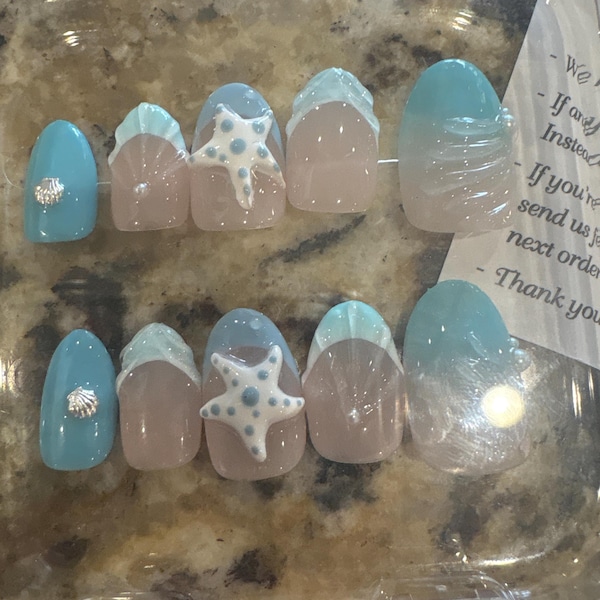Gel Press-On Nails in Ocean Blue & Nude — 3D Shell & Starfish Detail, Almond Shape