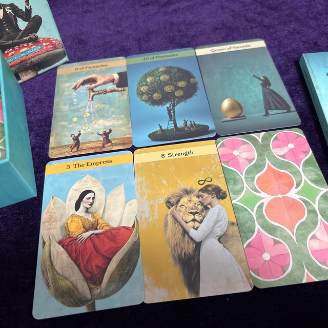 Dark Tea Society Tarot Deck: Rider Waite Style, Victorian