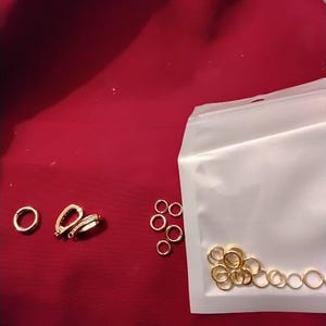 Alice added a photo of their purchase