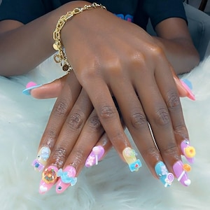 Moyah added a photo of their purchase