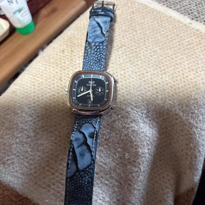 Bowley, added a photo of their purchase