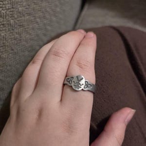 Trinket added a photo of their purchase