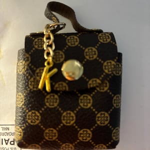 Maria added a photo of their purchase