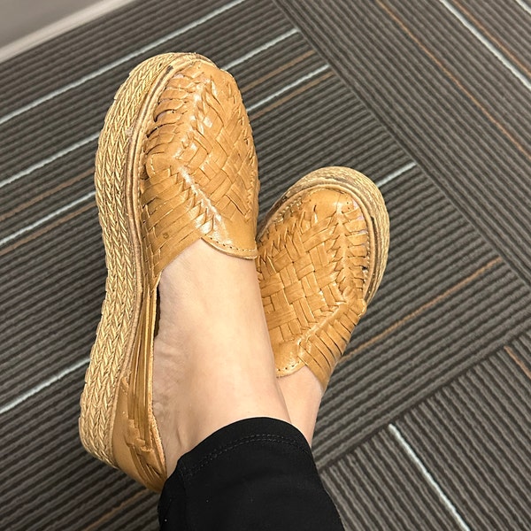 tan huaraches men