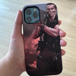 Arnold Schwarzenegger Commando Phone Case - For iPhone 17 16 Pro