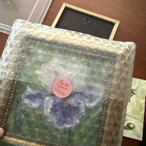 Taylor added a photo of their purchase
