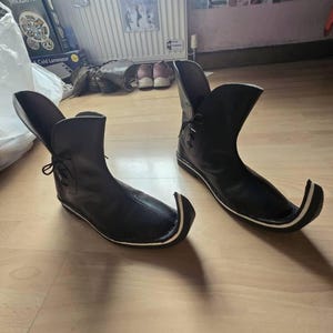 Hannah added a photo of their purchase