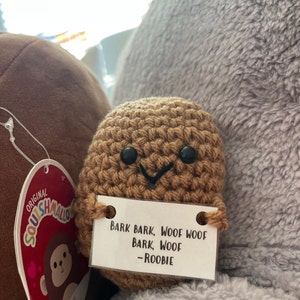 Ranana Crochet Potato - Handmade Crochet Emotional Support Potato with  Inspiring Card - Durable Crocheted Stuffed Animals, Soft Emotional Support  for Party, Home, Decoration : : Toys & Games