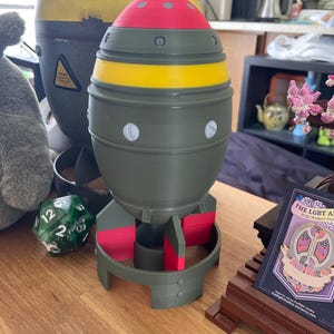 Kaitlyn added a photo of their purchase