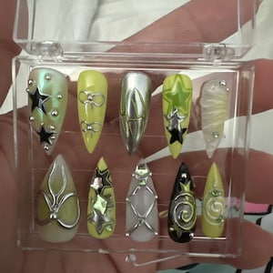 Jennifer added a photo of their purchase