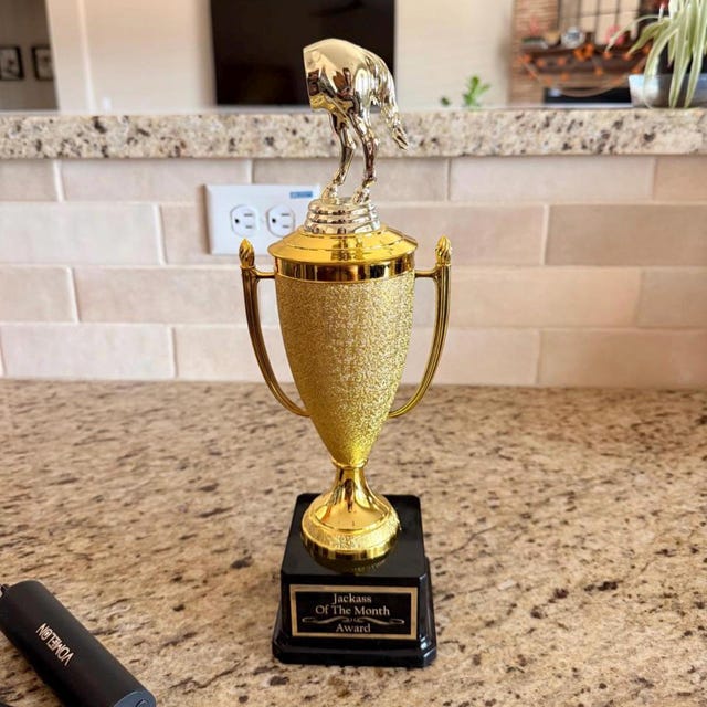 Trofeo Personalizzato In Legno E Acrilico