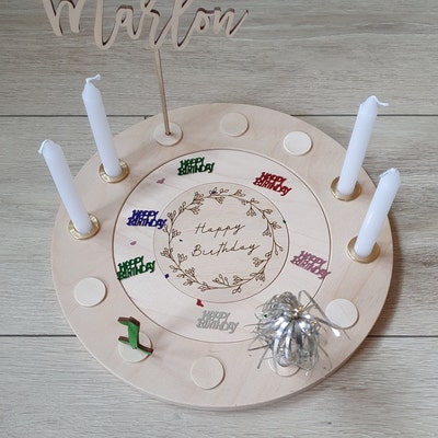 Geburtstagsteller Holz Mit Zahlen - Personalisierbarer Kerzenhalter Mit Reagenzgläsern