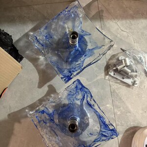 Xin added a photo of their purchase
