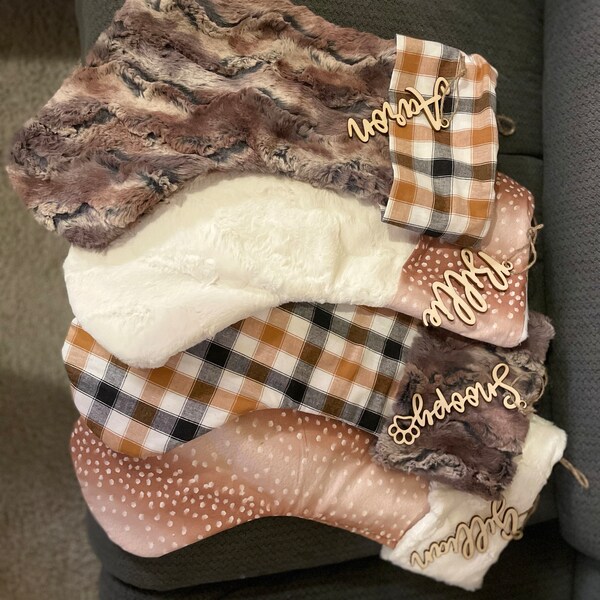 Velvet Brown/ Plaid Stocking main image 0