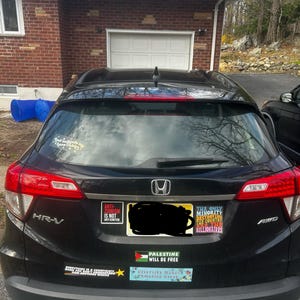 Stefanos added a photo of their purchase
