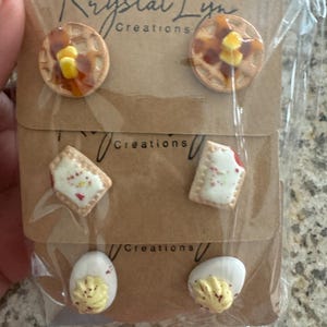 Demetra added a photo of their purchase