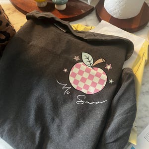 Sara hat ein Foto des gekauften Artikels hinzugefügt