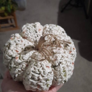 lyndsie added a photo of their purchase