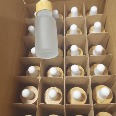 12 Pack of 6 Oz. Empty Clear Plastic Spice Bottles W/ Sprinkle Top Lids ...