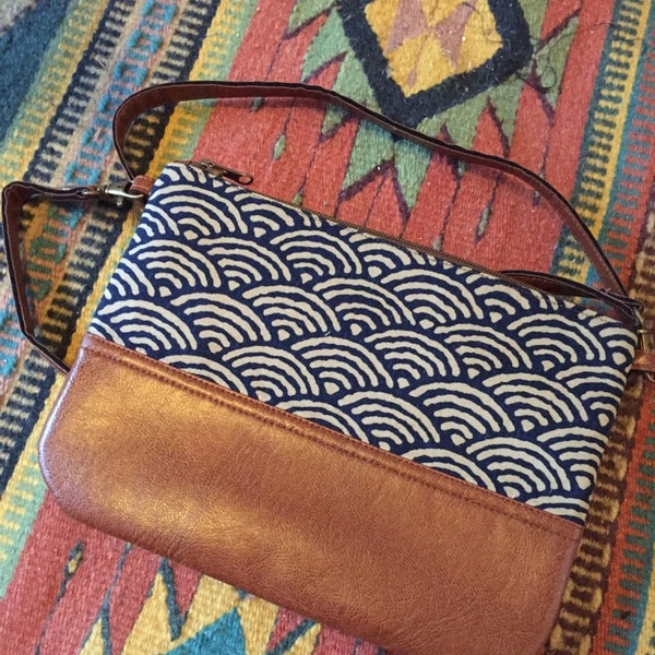 Crossbody Leather Bag, Clutch Purse, Every Day Purse, Vegan, Every Day