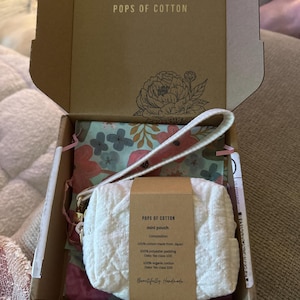 Taylor added a photo of their purchase