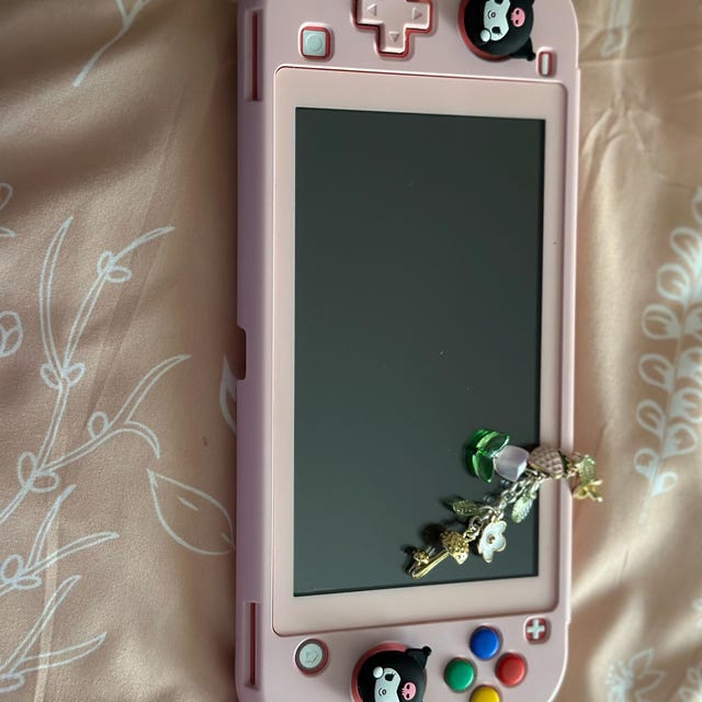 Summer Medley Switch Charm | Dust Plug | Auxiliary | Audio
