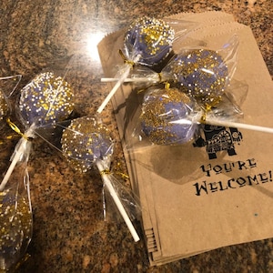 Elayne added a photo of their purchase