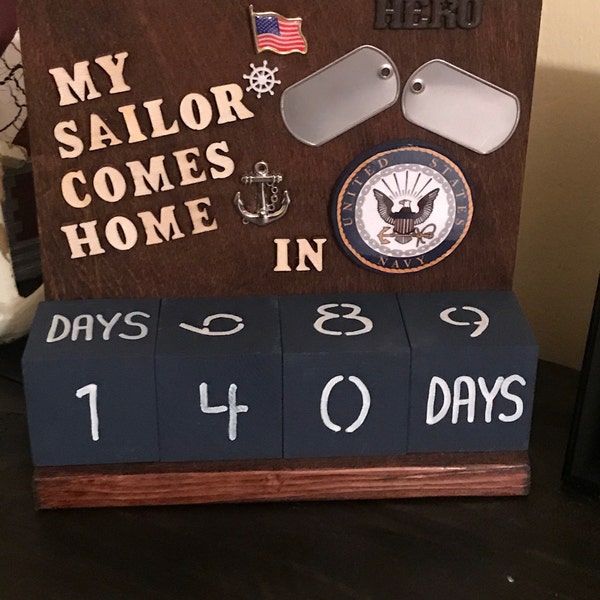 Retirement Countdown Calendar, Travel Theme, Gift for Parent, Gift for ...