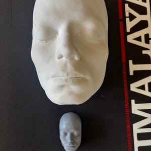 マイケル・ジャクソンのライフマスク／スリラーのビデオからの型取り